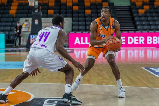 陷入了漫长 陷入了漫长