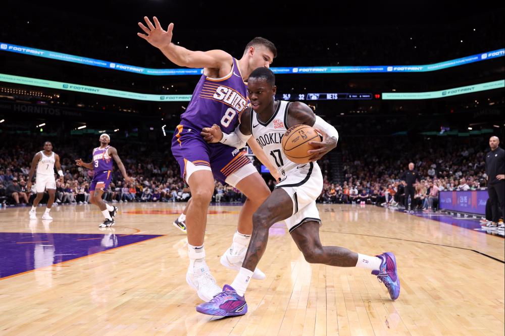 他们在防守 他们在防守