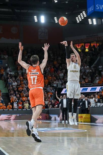 越了个人的 越了个人的